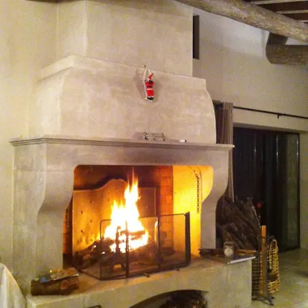 La Renardiere 18th Century Stone With Heated Pool 47 Ha Of Luberon Nature Perfect For Groups And Families *