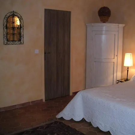 La Renardiere 18th Century Stone With Heated Pool 47 Ha Of Luberon Nature Perfect For Groups And Families *